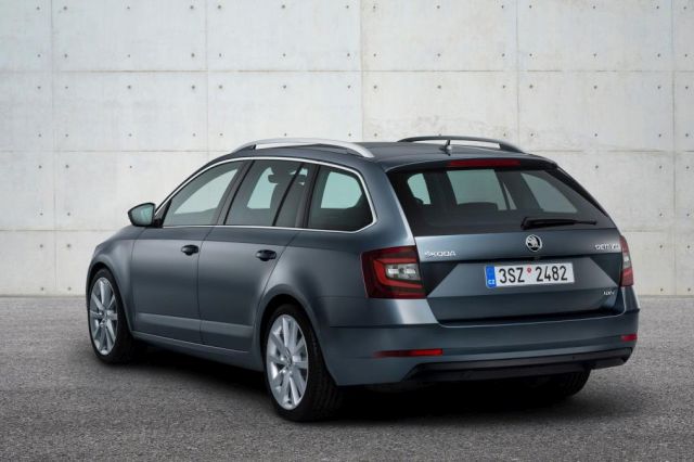 16skoda octavia4