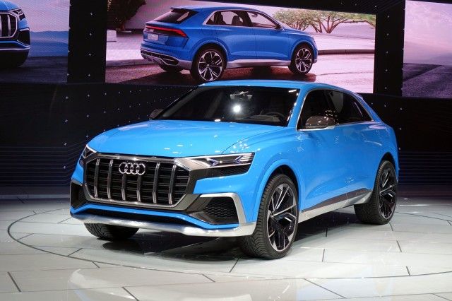 17audi_q8detroit0
