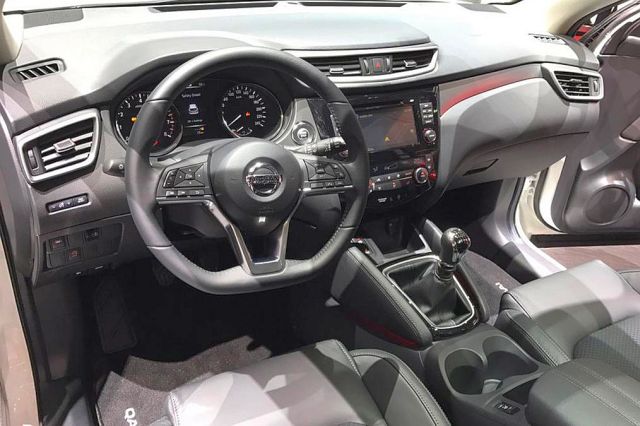 17nissan qashqai3