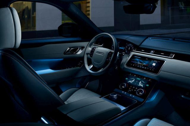 17rangerover velar4