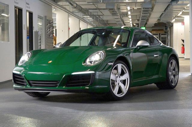 17 porsche911milion0