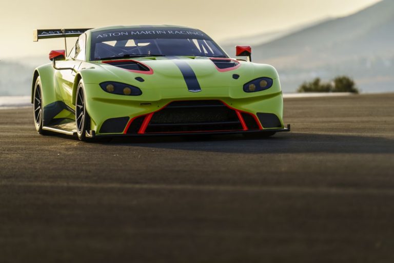 Aston Martin Racing predstavio novi Vantage GTE