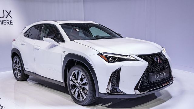 Ženeva: Lexus UX