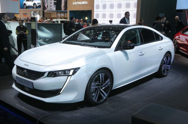 18peugeot_5080