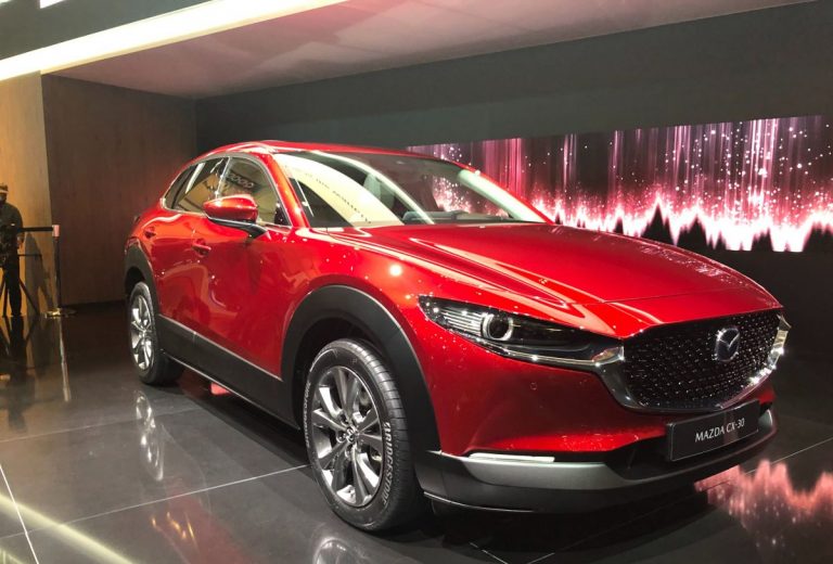 Ženeva: Mazda CX-30