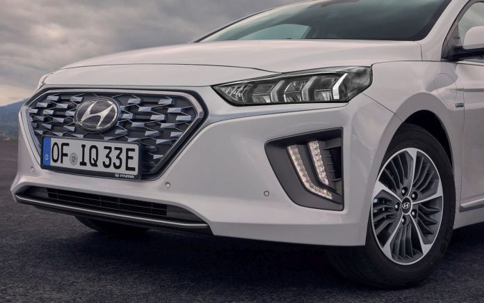 19hyundai_ioniq0
