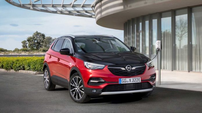 19opel_grandlandxhybrid1