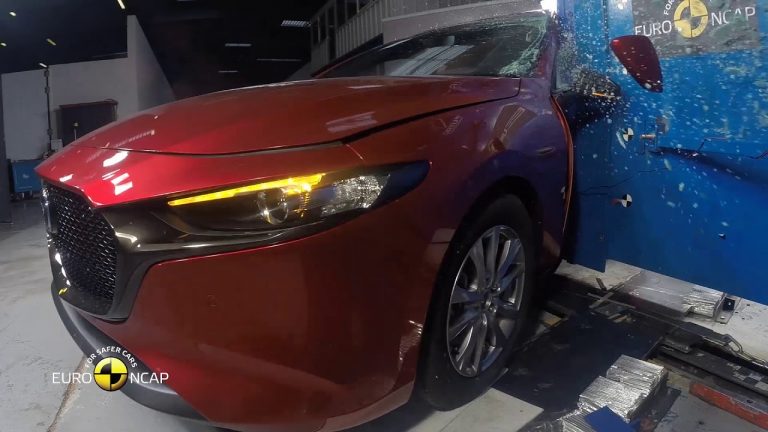 Euro NCAP: Najbolje ocene za Renault Clio, Mazdu 3 i Audi e-tro