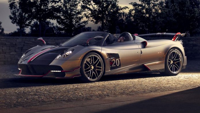 19pagani_huayrabcroadster0