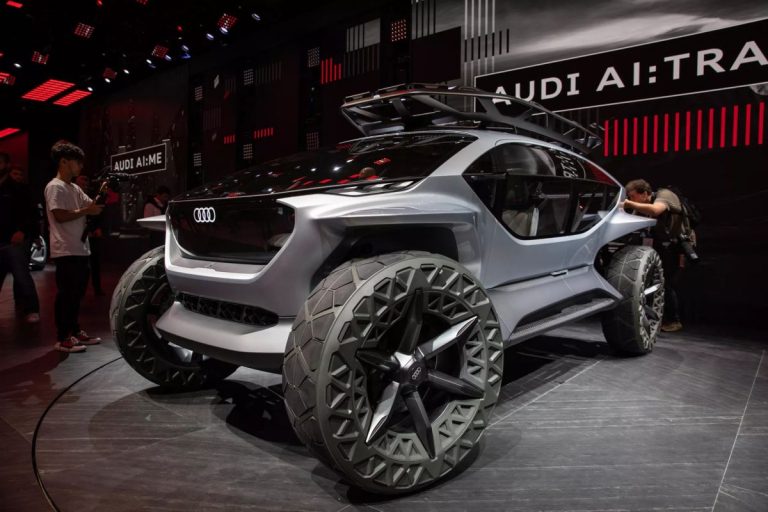 Frankfurt: Audi AI:TRAIL koncept