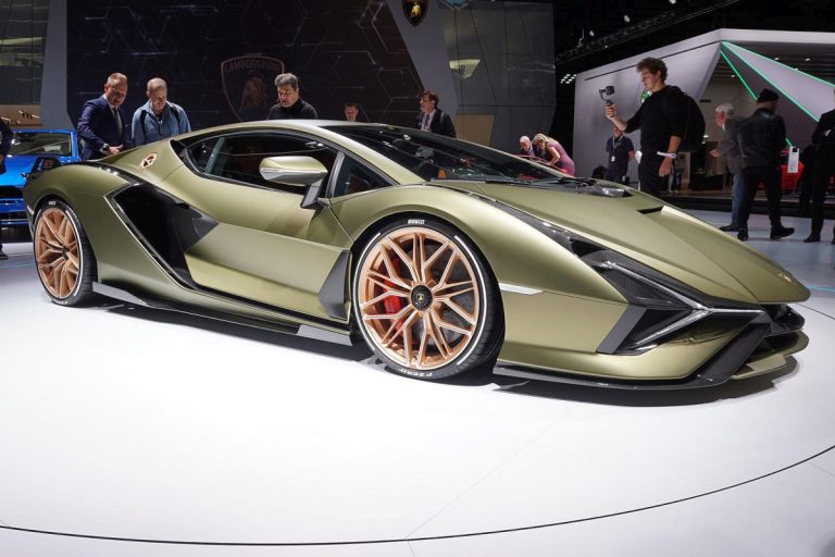 Frankfurt: Predstavljen hibridni Lamborghini Sian