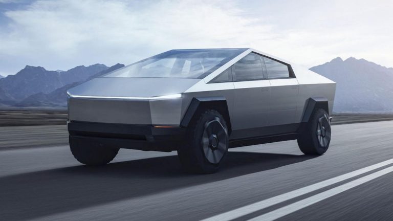 Tesla predstavio pikap radikalnog izgleda