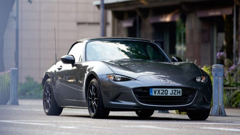 Mazda MX-5 R Sport