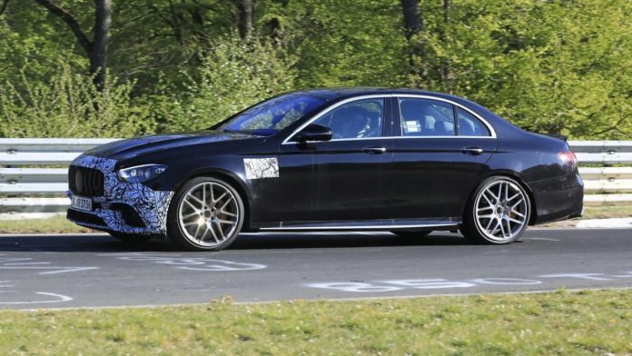 2020mercedesamg_e63