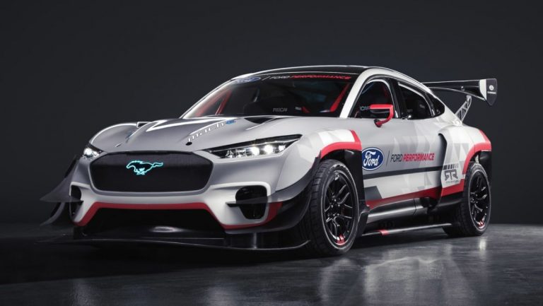 Ford Mustang Mach-E 1400