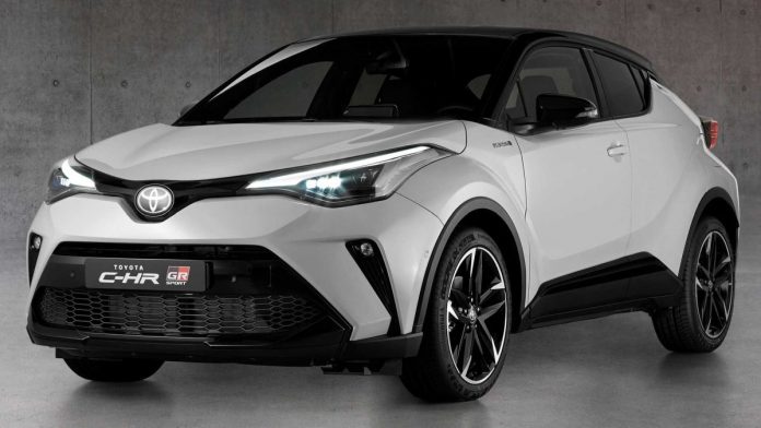 2020toyota_chrgrsport