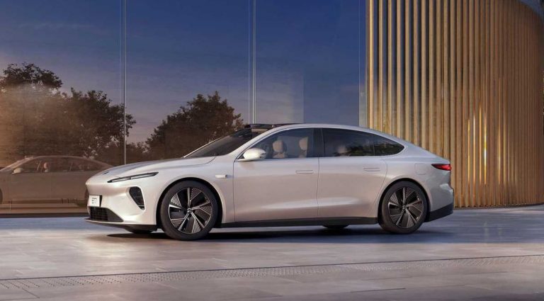 2022 NIO ET7