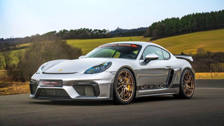 Porsche 718 Cayman GT4 MR