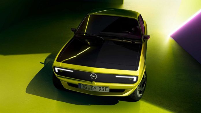 2021opel_mantagse