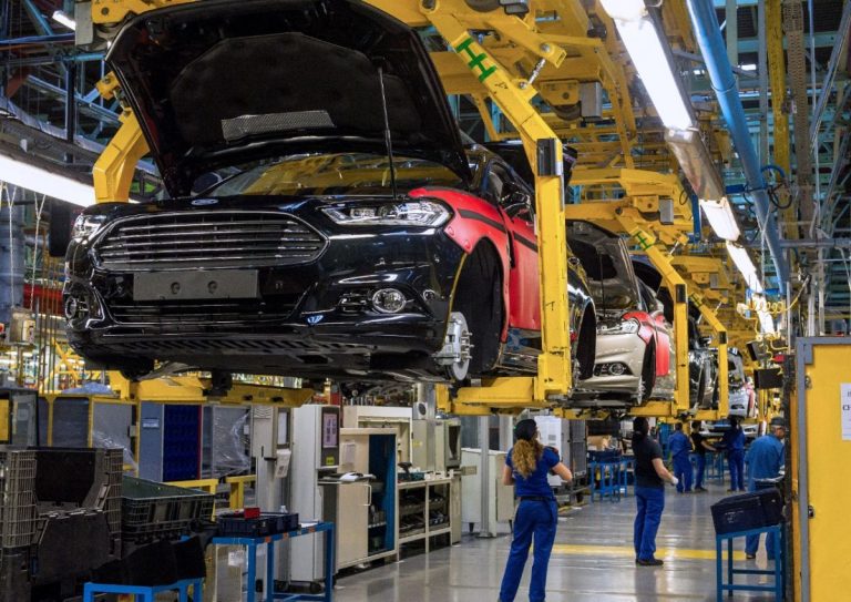 Ford: Ponovo prekid proizvodnje zbog čipova