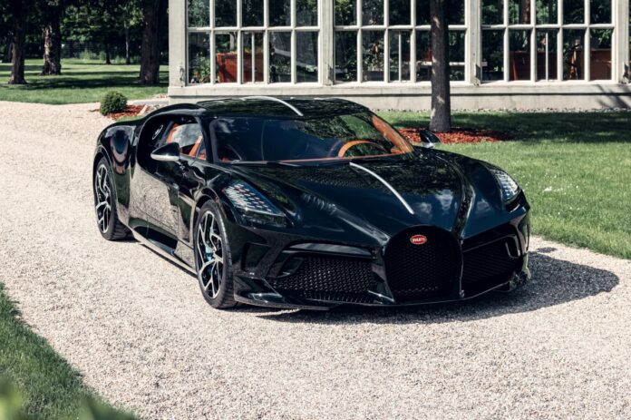 2021bugatti_lavoiturenoire