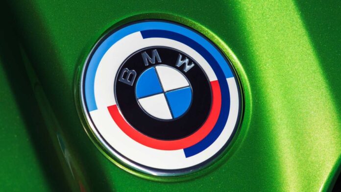 2021bmw_mretro