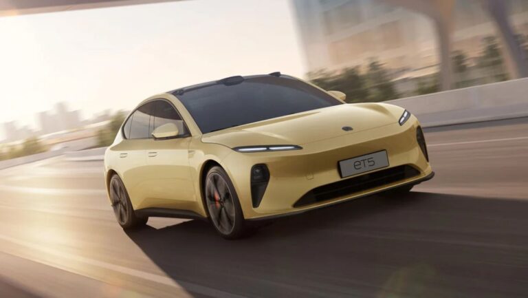 NIO predstavio limuzinu ET5