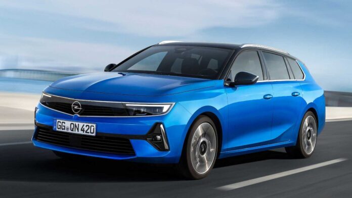 2021opel_astrakaravan