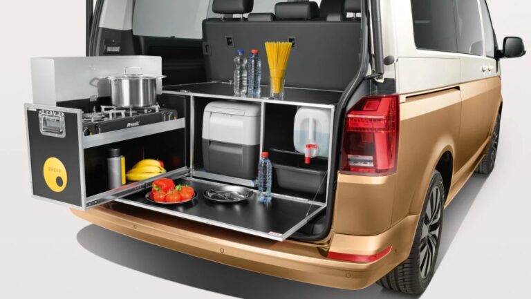 Kamperska oprema za VW Caravelle i Caddy