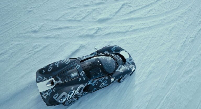 De Tomaso testira budući P72