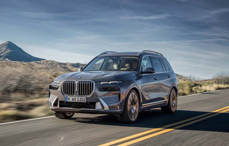 2022 BMW X7