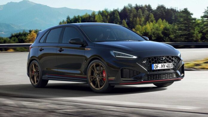 2022hyundai_i30drivn