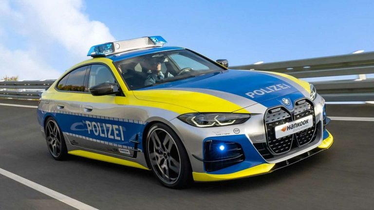 AZ Schnitzer napravio policijski BMW i4